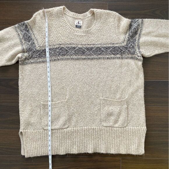 DC JEANS | Knit Sweater - Picture 9 of 9